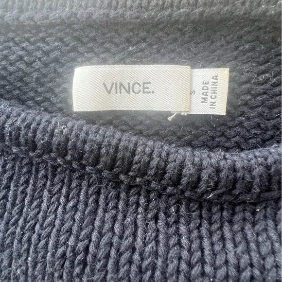 Vince Textured Ombré Pullover Sweater in Navy/White, Size Small
