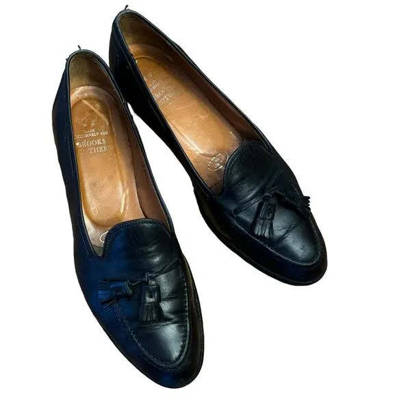 Vintage Brooks Brothers Ladies Black Flat Slip on Shoes size 8.5