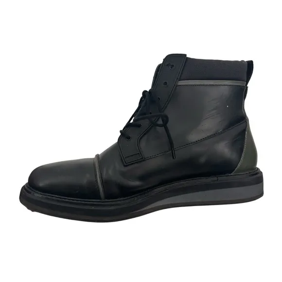 Vintage Foundry Men's Black with Olive Leather Boots size 10