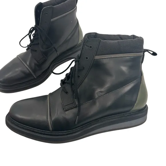 Vintage Foundry Men's Black with Olive Leather Boots size 10