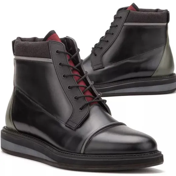 Vintage Foundry Men's Black with Olive Leather Boots size 10