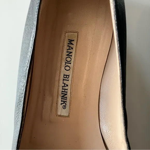 Vintage Manolo Blahnik Black Pebbled Leather Low Heel Flats Size 8.5 / Euro 38.5