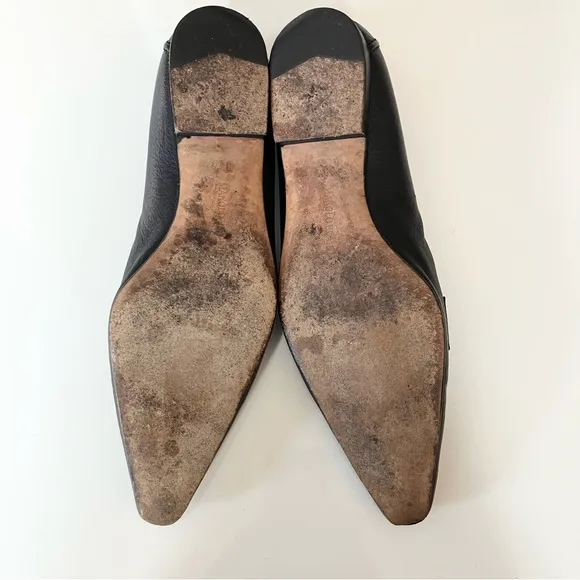 Vintage Manolo Blahnik Black Pebbled Leather Low Heel Flats Size 8.5 / Euro 38.5