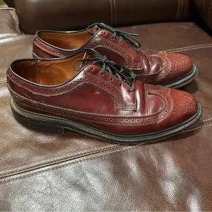 Vintage Mens 9.5 E O'Sullivan Brown Leather Wingtip Shoes Made In USA
