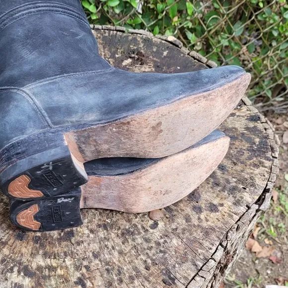 Vintage Moreno Romero Western Style Horseshoe Boots