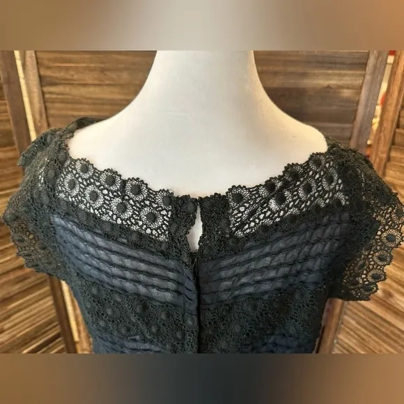Vintage VTG 50s 1950s Black Eyelet Lace Boat Neck Sleeveless Party Dress