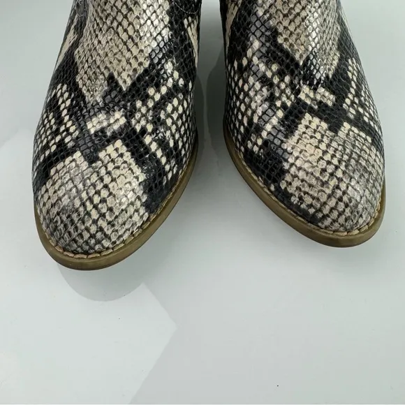 Vionic Boots Ankle Upright Windom Snake Skin‎ Print Western Leather Side Zip Tan