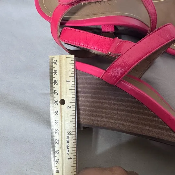 VIONIC Emmy Women's Size 9/EU 41 Coral Pink Orthotic Slingback 3&quot; Wedge Sandals