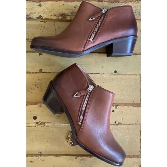 Vionic Jolene Leather Mocha Distressed Side Zip Women Ankle Booties Sz.6.5