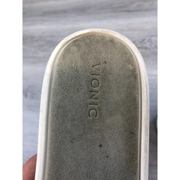 Vionic Penelope Women's US 10 Gray Nubuck Leather Slip-On Casual Sneaker Shoes