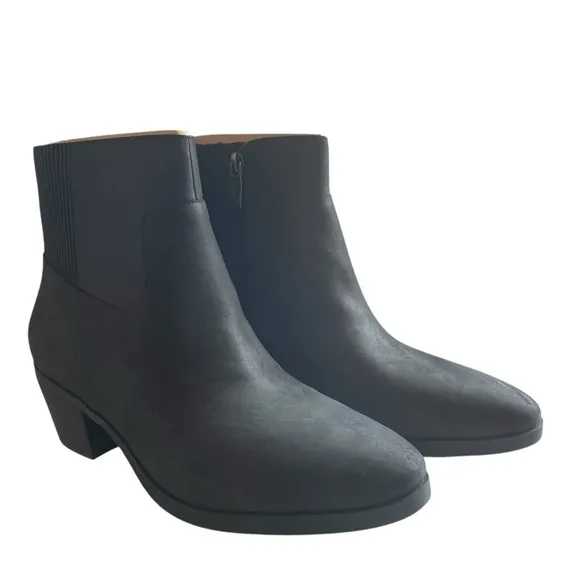 Vionic Shantelle Waterproof Side Zip Nubuck Leather Boots Size 8.5 New in Box