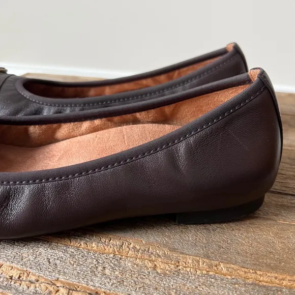 Vionic Shoes Womens 8.5 Brown Leather Delanie Ballet Flats Comfort Slip Ons