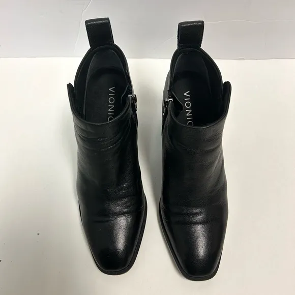 Vionic WOMENS ankle boots 7 Lyssa black leather side zip block heel square toe