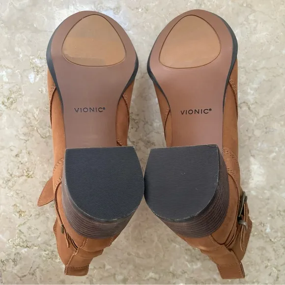 Vionic Women's Sienna Leather Side Zip Ankle Boots, Size 7.5, EUC