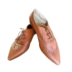 Vivace Lace-Up Oxford Flats – Tan – Size EU 41 / US 10 – EUC