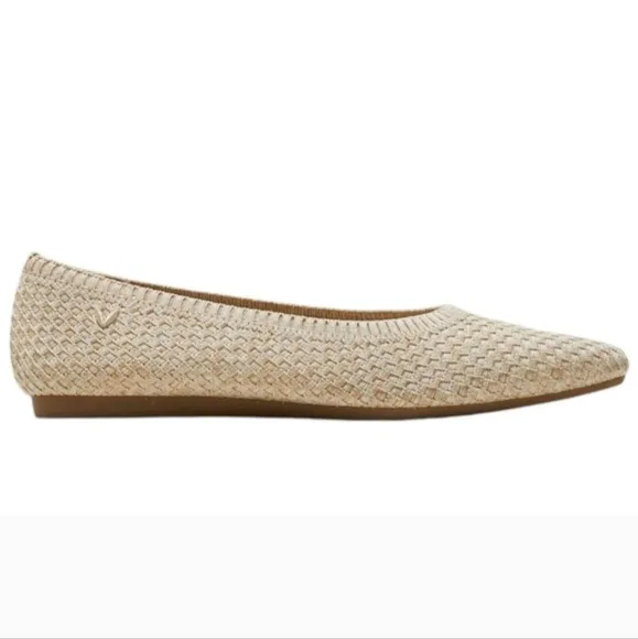 Vivaia Aria 5.0 Pointed Toe Ballet Flats In Almond Mesh - 35.5/5.5 US