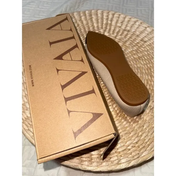 VIVAIA Pointed-Toe Ballet Flats  size EU/39.5 US/8.5