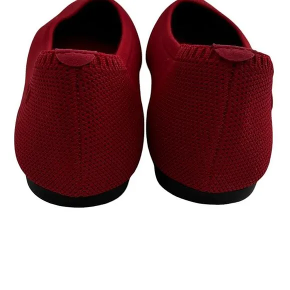 Vivaia Ruby Red Aria 5° Pointed Toe Flats