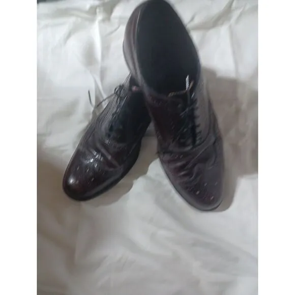 Vtg. Florsheim  Shoes 11.5 D Cordovan Brogue Leather Wing Tip‎ Mens 614716