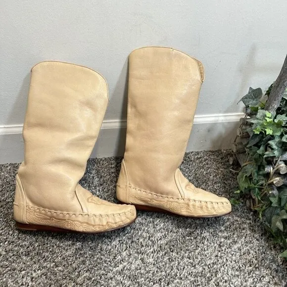 VTG SANDLER Moccasin Embossed Leather Boots Womens 6 B Handmade In Brazil New