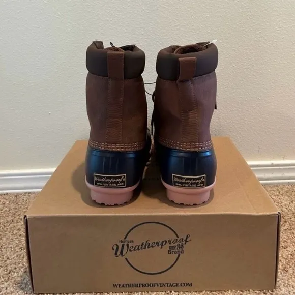 Weatherproof Vintage Waterproof Boots Shoes Size 13 NWT