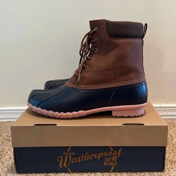 Weatherproof Vintage Waterproof Boots Shoes Size 13 NWT