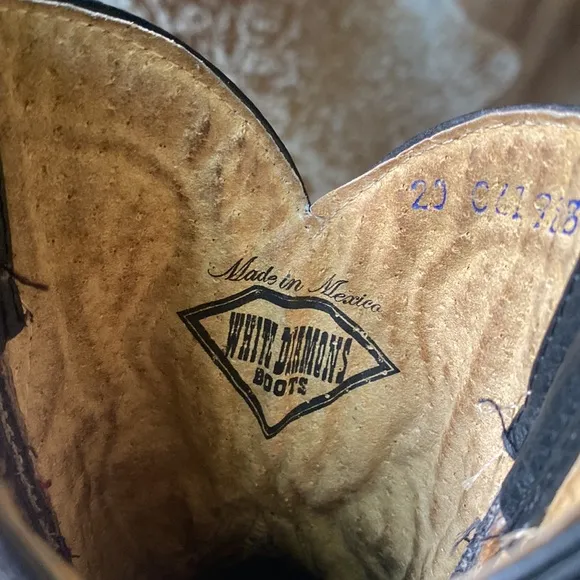 White Diamonds black Leather Cowboy boots