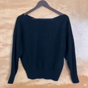 White   Warren Black Boat Neck Cashmere Sweater