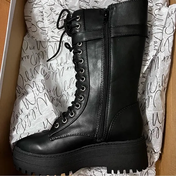 Wild Pair Black Zip Pocket Lace and Side Zip Up Moto Boots NIB 5.5M.