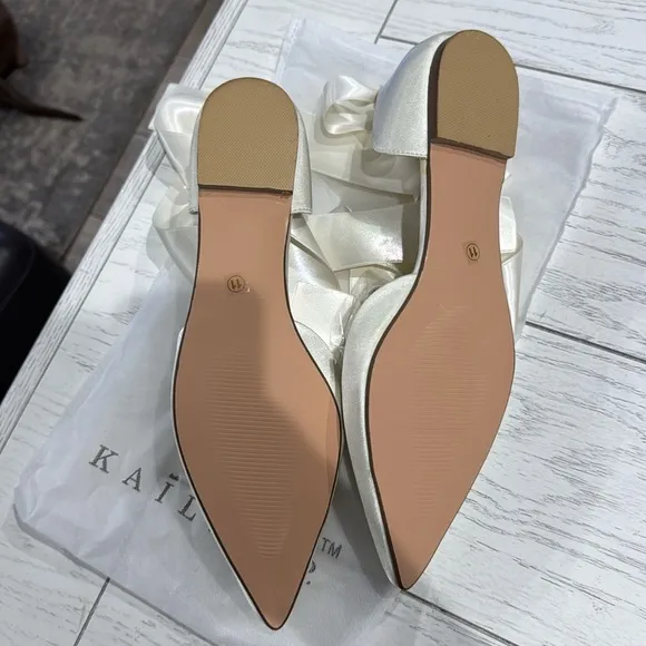 Women's Cream Satin Ballet Flats