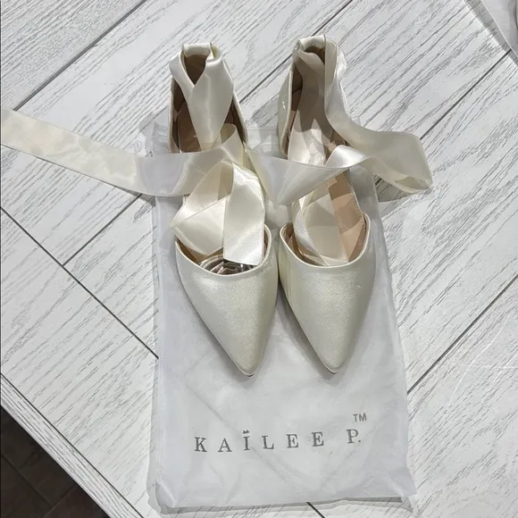 Women's Cream Satin Ballet Flats