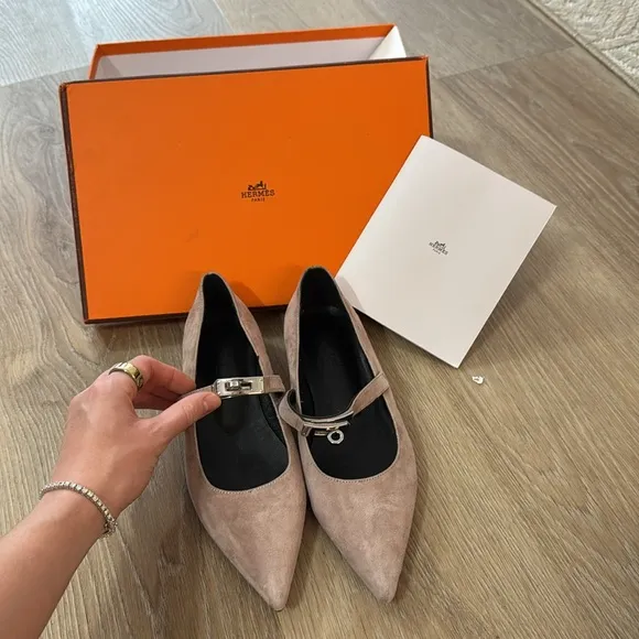 Women's Flats