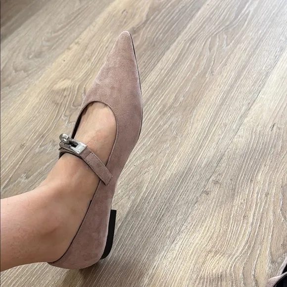 Women's Flats