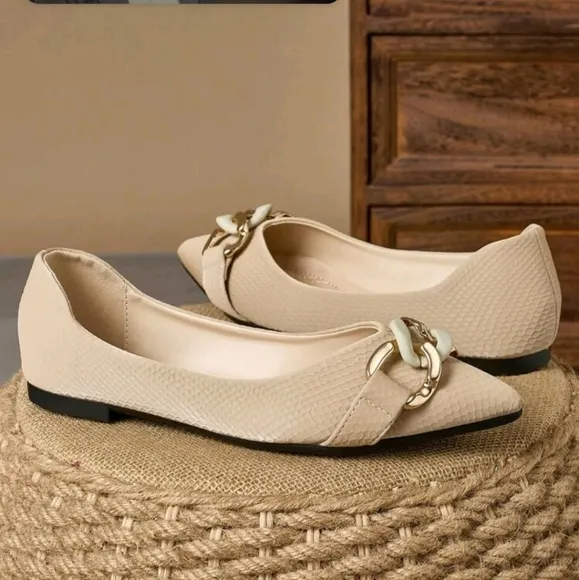 Women's New Metal Buckle Flat Pointed Toe Slip-On Flats, Versatile Fashion Soft