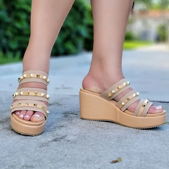 Women's Nude Studded Wedge Open Toe Sandals