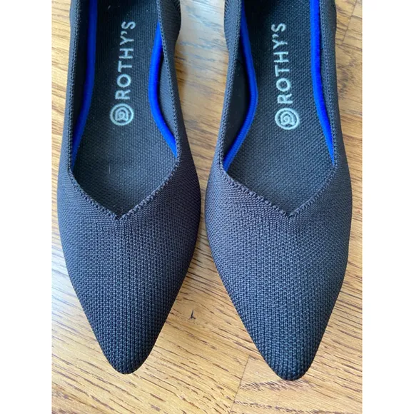 Women's Rothy's The Point Flats Size 10 Black size 10 excellent condition