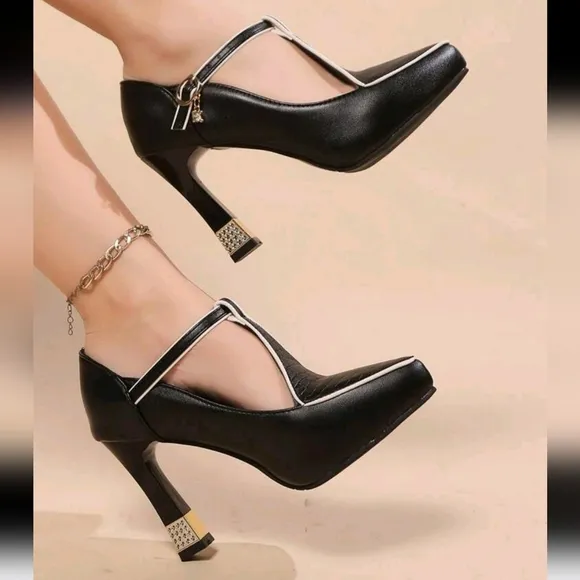 Women's Shoes Sexy Pointed Waterproof Platform High Heels,All-Match Buckle Shoes