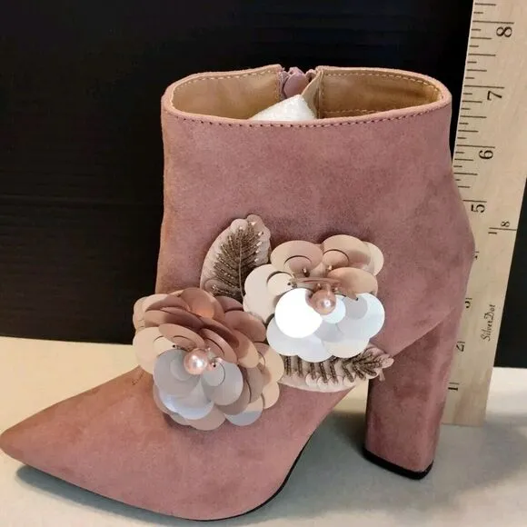 Women's Size 6 QUPID Suede Side Zip Sequined Heeled Ankle Boots Pink Booties NEW