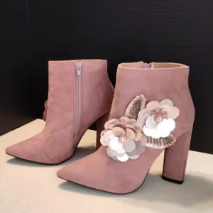 Women's Size 6 QUPID Suede Side Zip Sequined Heeled Ankle Boots Pink Booties NEW