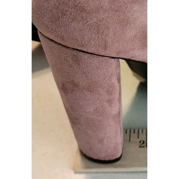 Women's Size 6 QUPID Suede Side Zip Sequined Heeled Ankle Boots Pink Booties NEW
