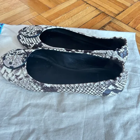 Women's Snakeskin Ballet Flats