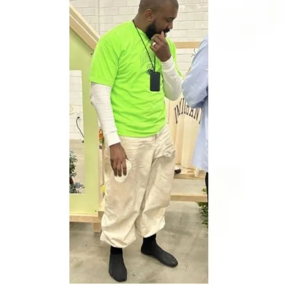 Yeezy Yzy Pods Szn 9 Black