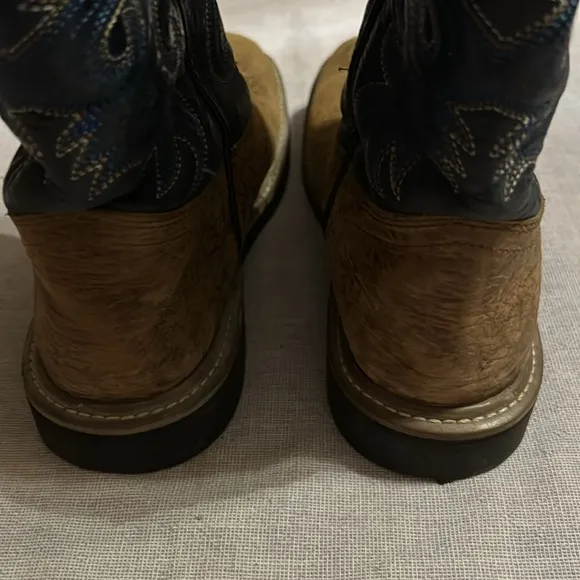 Youth Dan Post boots