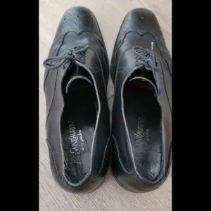 Yves Saint Laurent YSL Black Leather Oxford Brogue Dress Shoes Men's 11.5