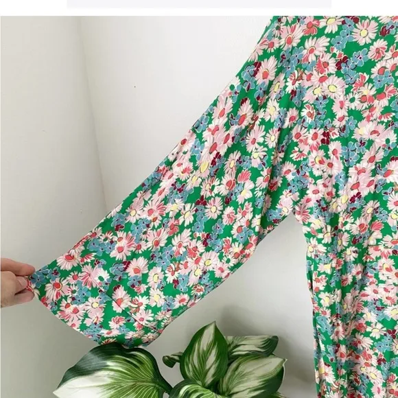ZARA Blogger’s Favorite Green Floral Midi Dress w Kimono Sleeves - Spring Sz: S