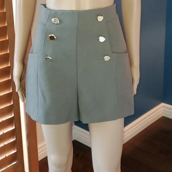 ZARA High Waisted Shorts Sz small