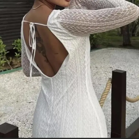 ZARA Open Back White Sheer Stretch Lace Long Sleeve Midi Dress Small