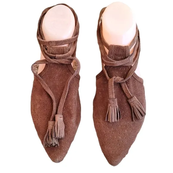 Zara Trafaluc - Suede Lace-up Pointed Toe Flats