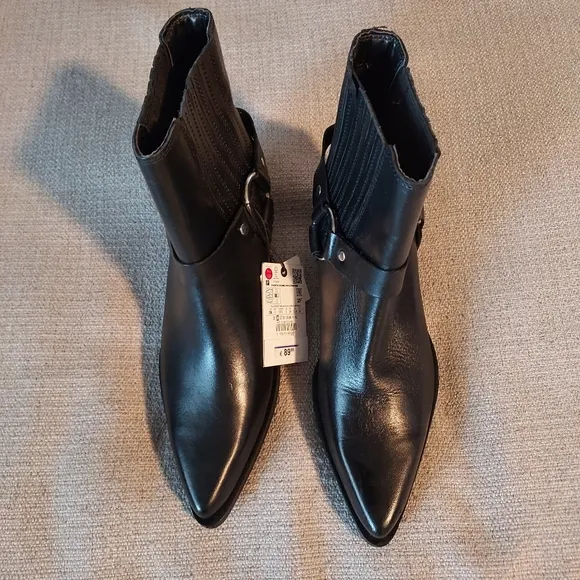 ZARA Women's Black Leather Ankle Western Boots Sz 6
