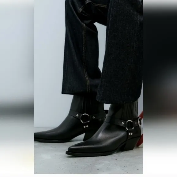 ZARA Women's Black Leather Ankle Western Boots Sz 6